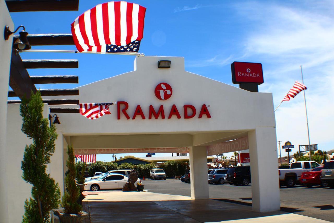 Hotel Ramada By Wyndham Kingman Exteriér fotografie